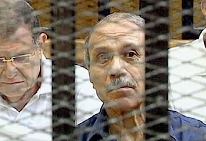 صورة ارشيفية للعادلي اثناء محاكمته
