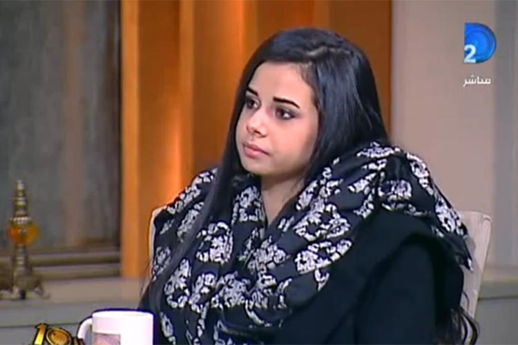 بالفيديو.. الممثلة منة عرفة تدافع على الهواء عن شقيقيها المتهمين بقتل تاجر وتقطيع جثته 