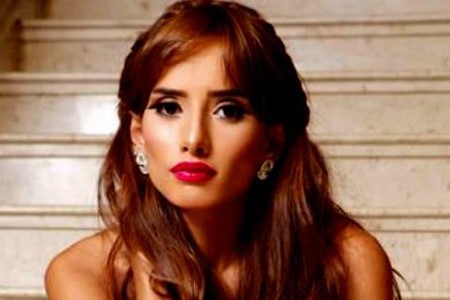 للمرة الأولى زينة تنشر صورة تجمعها بوالدتها ..شاهد 