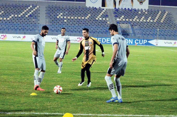 الأزرق يتدرب في الشباب ويعسكر بالجميرا
