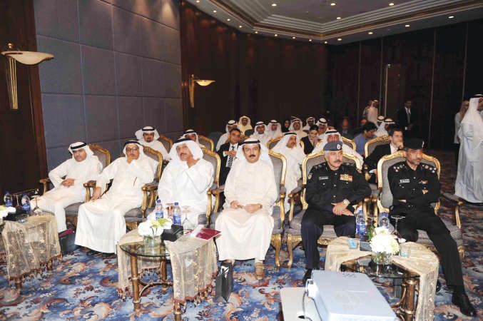 اللواء محمود الدوسري وايهم العمر وناصر المزين في مقدمة الحضور