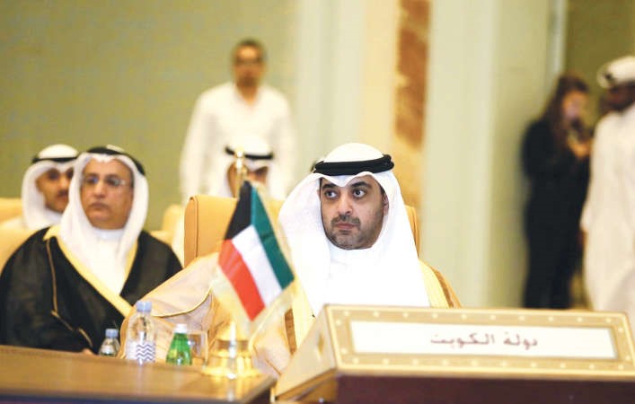 الشيخ محمد العبدالله خلال الاجتماع