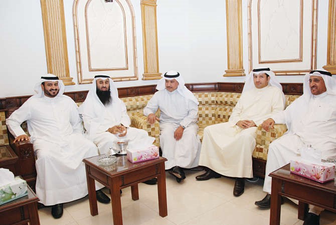دبدر الشريعان وعبدالله المحيلبي ومطلال القحطاني وم سعد المحيلبي