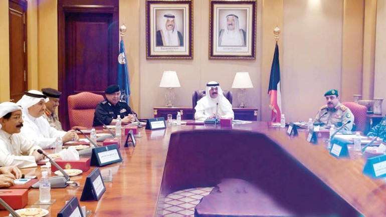 الشيخ محمد الخالد مترئسا الاجتماع التنسيقي الذي عقده امس