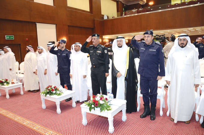دوليد الشعيب واللواء زهير النصرالله والعقيد خليل الامير ومنيف الهاجري ودخالد الحيص في مقدمة الحضور﻿