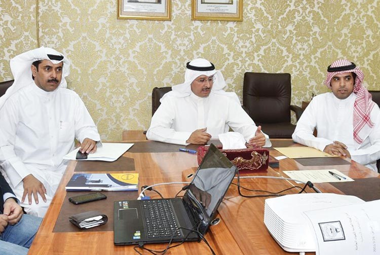 عبدالله المطوطح ومساعد المطيري وسلطان الشعلاني ﻿