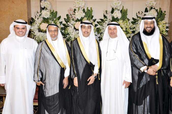 حسين الدبوس وعبد الله الدبوس يباركان﻿