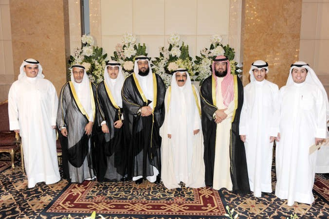 سلمان الدبوس يقدم التهاني بالمناسبة السعيدة﻿