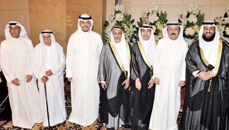 ايهم العمر و محمد العمر وسليمان السعيد وخالد السعيد يباركون﻿