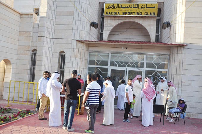 عملية التسجيل في نادي القادسية شهدت حضورا كبيرا احمد علي