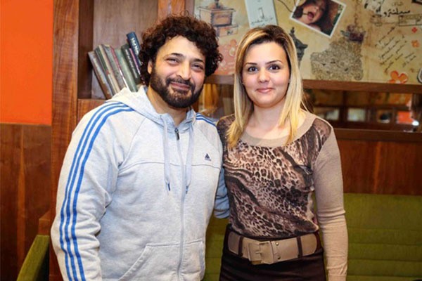 أول ظهور لزوجة حميد الشاعري وابنته معاً.. صور