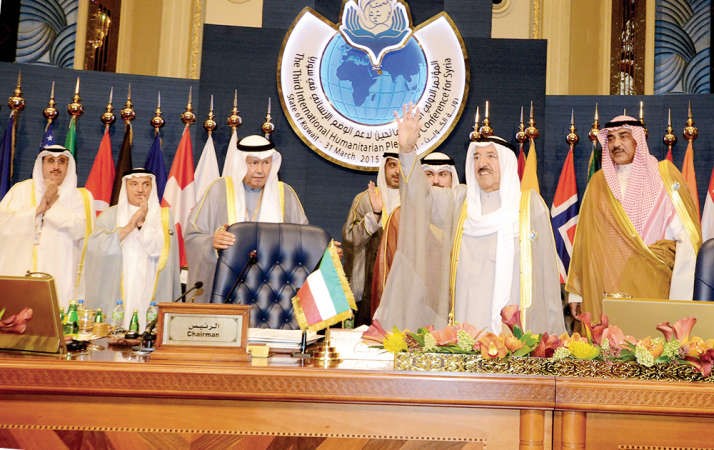 صاحب السمو الامير الشيخ صباح الاحمد يحيي الحضور في افتتاح المؤتمر الدولي الثالث للمانحين لدعم الوضع الانساني في سورية﻿