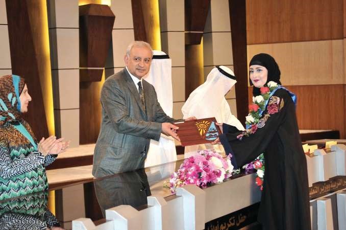 تكريم متفوقة﻿