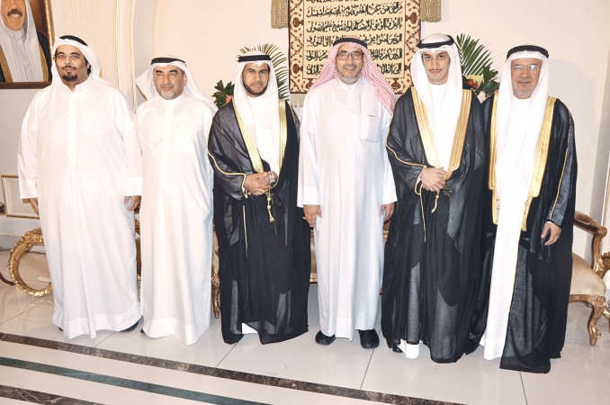 دفؤاد العمر مباركا﻿