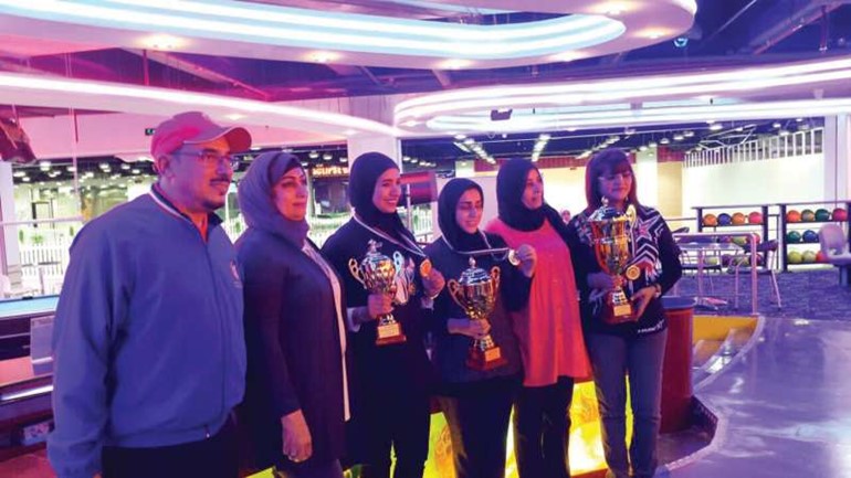 صورة جماعية للمشاركين