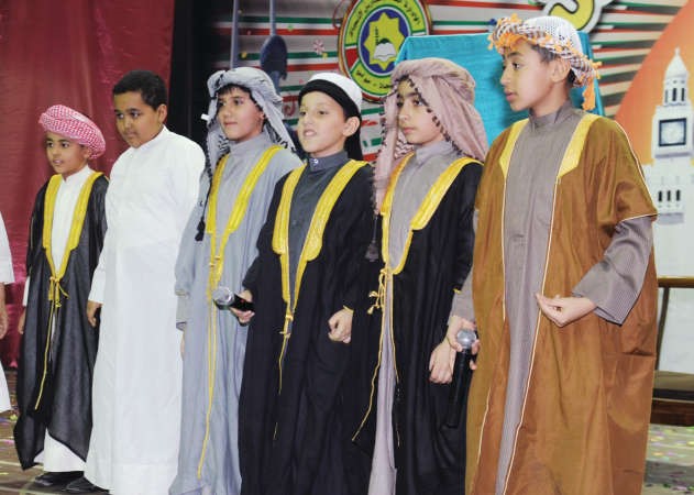  فائقو الصف الرابع الابتدائي ابطال مسرحية الاصمعي ﻿