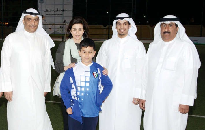 الشيخة الزين الصباح ونجلها حمد وعبدالرحمن المطيري واسحاق الكندري وناصر الهاجري 