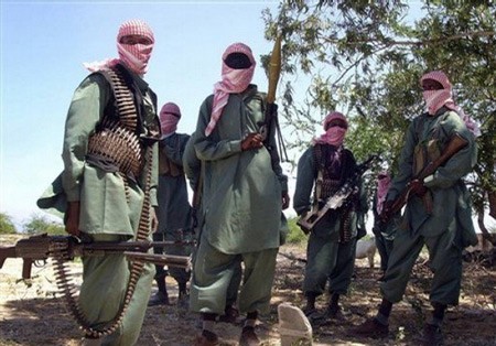 «الشباب» تتوعد كينيا بالمزيد من الهجمات ونيروبي: «لن نخضع للإرهابيين»