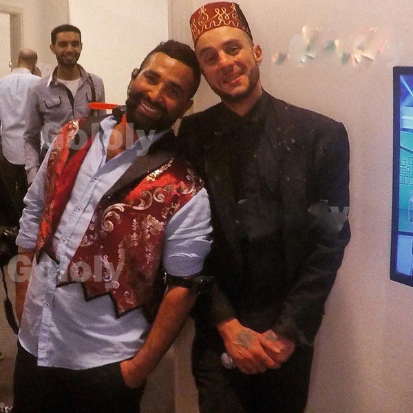بالصور.. زيادة ملحوظة في وزن أحمد سعد والجمهور يحذره