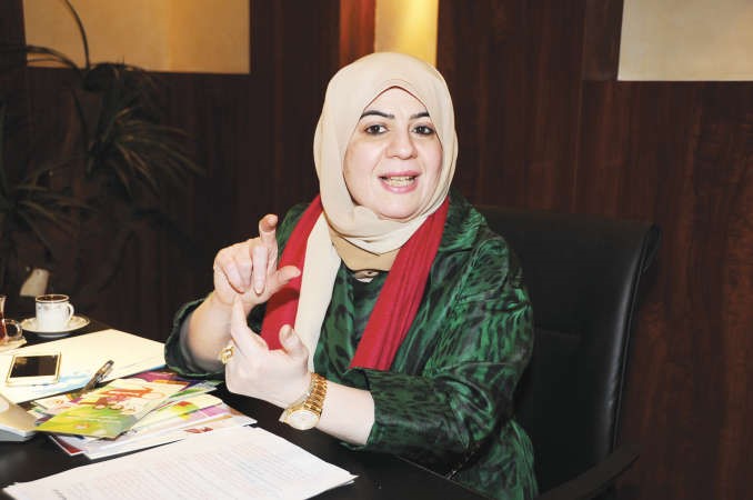 القطان لـ«الأنباء»: لا إصدار لسمات دخول للوافدين دون فحص طبي  من بلادهم.. وطلبنا إيقاف تحويل كرت الزيارة إلى إقامة عمل أو التحاق بعائل