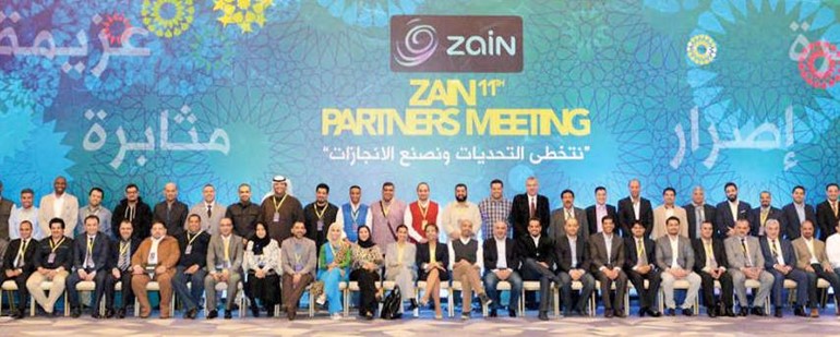 لقطة جماعية لموزعي زين في اسطنبول﻿