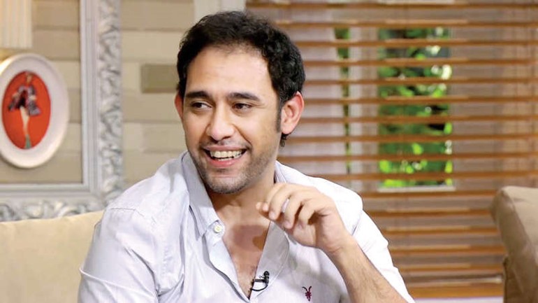 عمرو مصطفى ﻿
