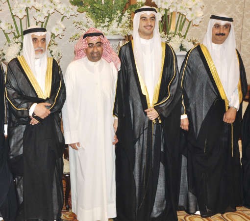 عبدالحكيم الخميس مباركا