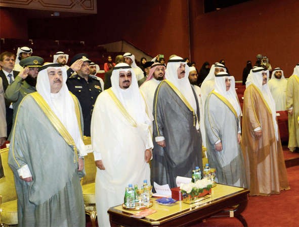 الشيخ محمد الخالد والشيخ خالد الجراح والشيخ احمد العبدالله والشيخ احمد الحمود وعبداللطيف الروضان