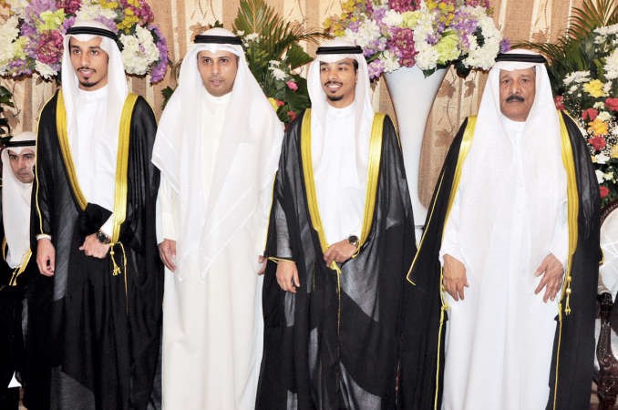 مرشد الطوالة مهنئا﻿