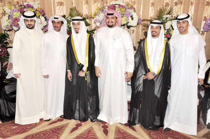 علي الطوالة ومحمد شبيب ومحمد المشوط وسيف بدر الحشان يباركون﻿