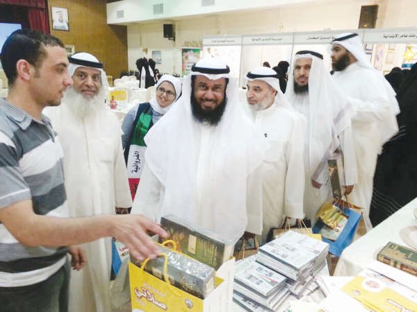 اقبال جماهيري على اصدارات الاعلام الديني﻿