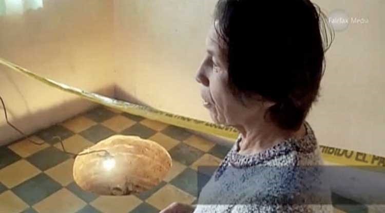 3- حفرة مجاري تحت السرير