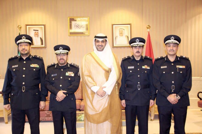 الشيخ محمد العبدالله واللواء يوسف الانصاري مع المرقين