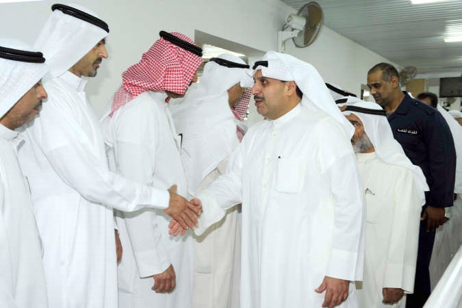 الشيخ حمد جابر العلي معزيا