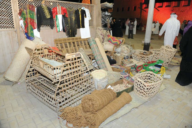 جانب من المعروضات التراثية في المهرجان 