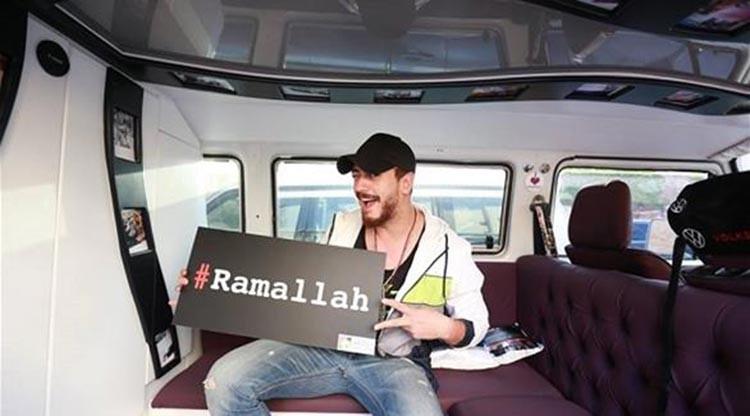 بالصور.. الفنان المغربي سعد المجرد في رام الله 