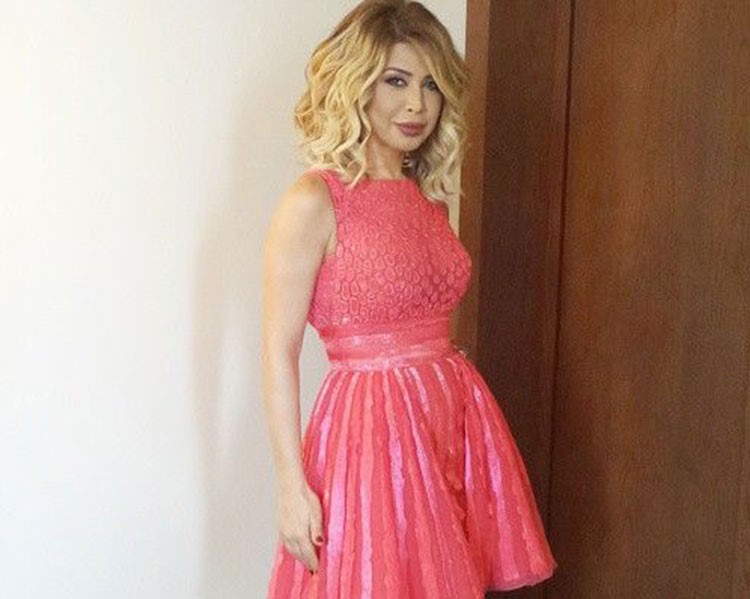 بالصور.. نوال الزغبي تتباهى بقوامها بهذه الاطلالة