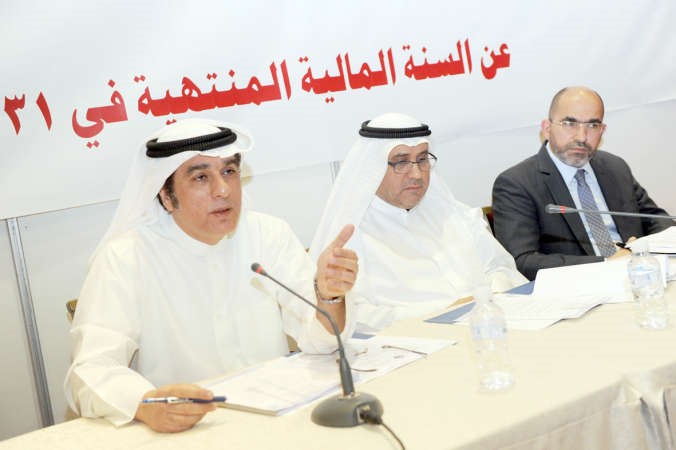 عماد تيفوني وعبدالرحمن النصار خلال العمومية﻿