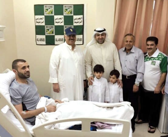 الوزير ياسر ابل خلال زيارته لهايل 	موقع النادي العربي﻿