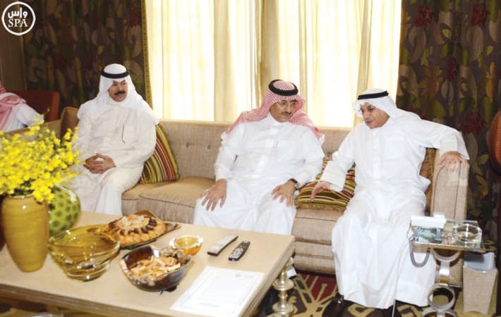 صاحب السمو الملكي الامير محمد بن نايف خلال استقباله الشيخ محمد الخالد والشيخ خالد الجراح﻿