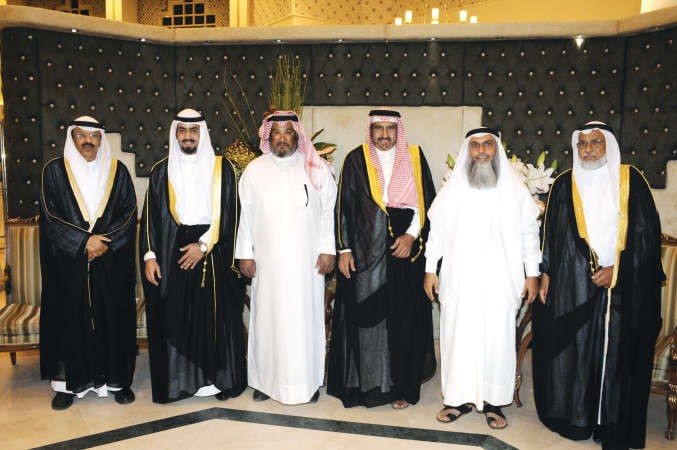 الشيخ علي المالك وخلف الدوسري يباركانانور الكندري
