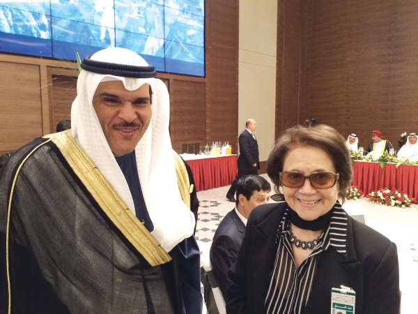 الشيخ سلمان الحمود وجميلة بوحيرد﻿