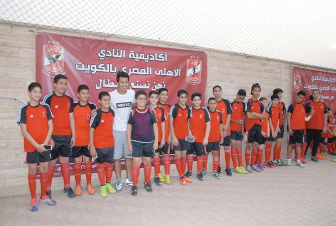 عمرو جمال مع نجوم الاكاديمية