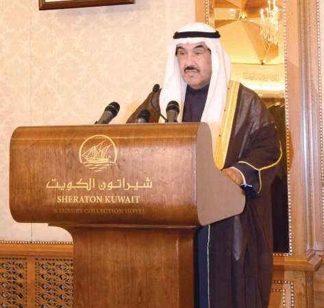 سمو الشيخ ناصر المحمد متحدثا في الحفل