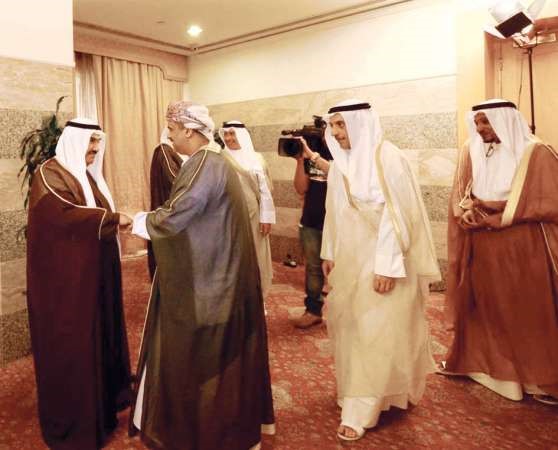سمو الشيخ ناصر المحمد مرحبا بالسفير العماني