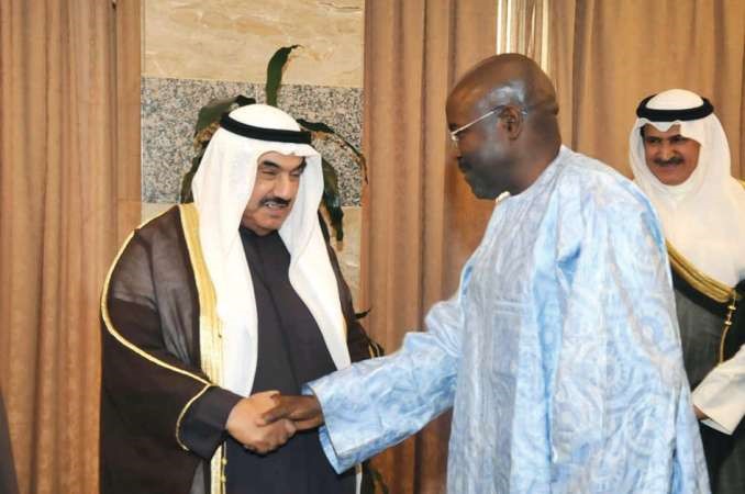 سمو الشيخ ناصر المحمد مرحبا بالسفير السنغالي عبدالاحد امباكي