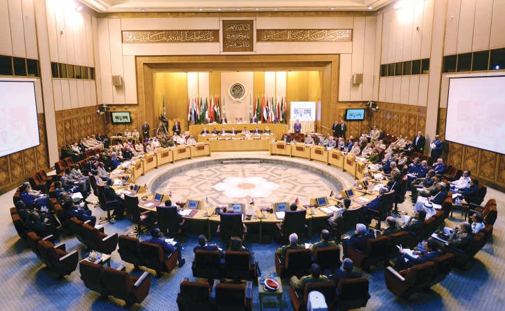 صورة جماعية للاجتماع الاول لرؤساء اركان الجيوش العربية في جامعة الدول العربية امسافپ