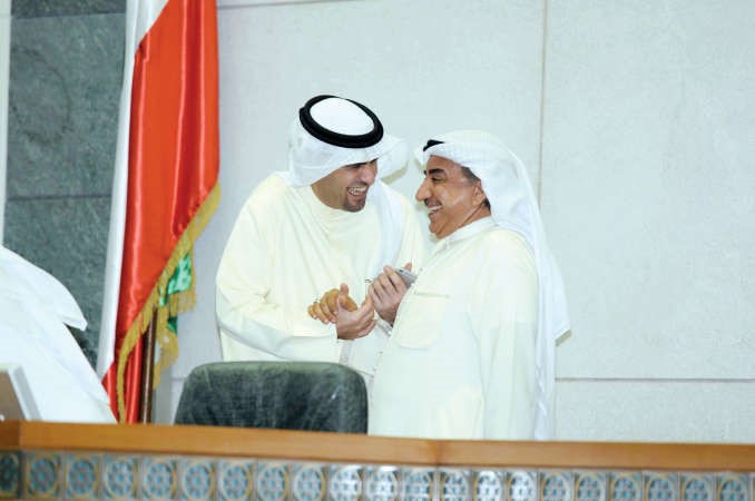 حوار بين دشتي والصالح﻿