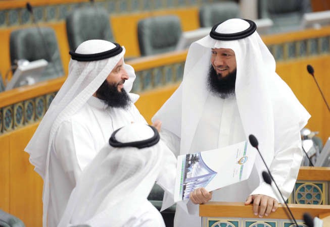 د احمد مطيع وسعود الحريجي ﻿