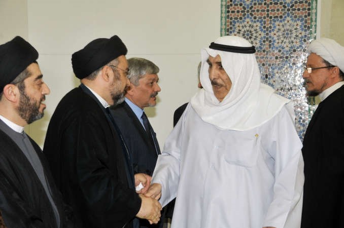 علي المتروك مقدما التعازي﻿